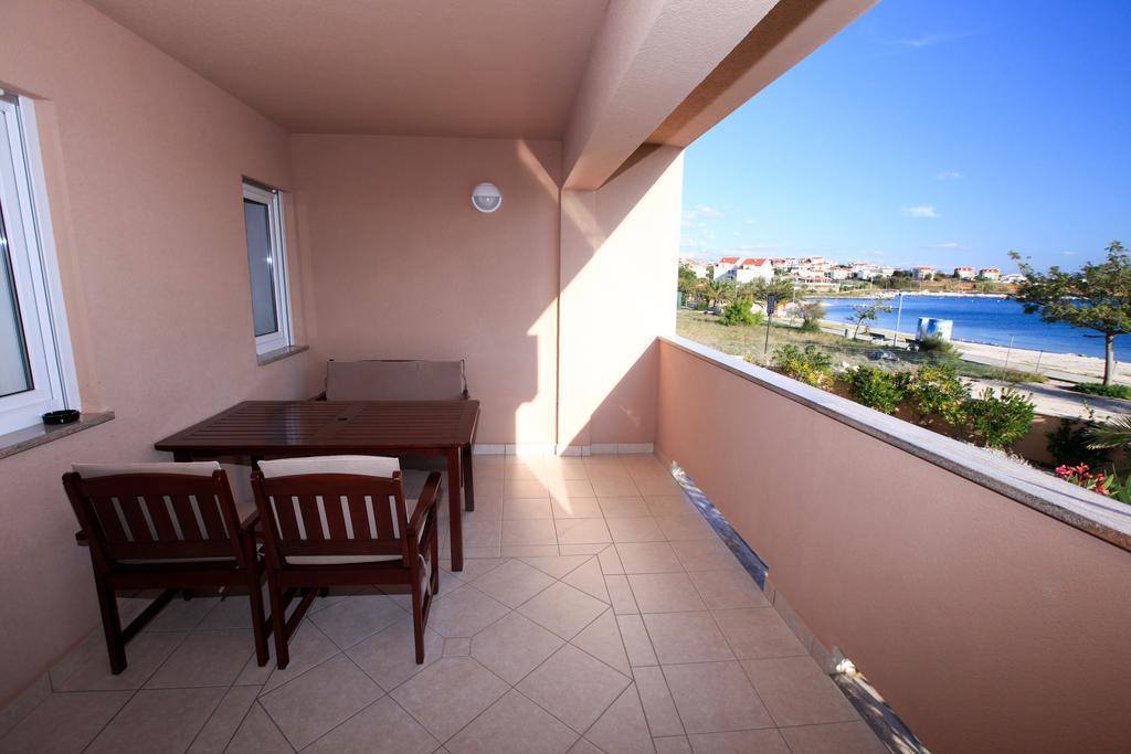 Apartments Miroslav Повляна Екстериор снимка
