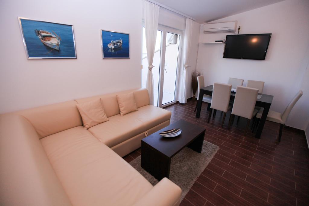 Apartments Miroslav Повляна Екстериор снимка