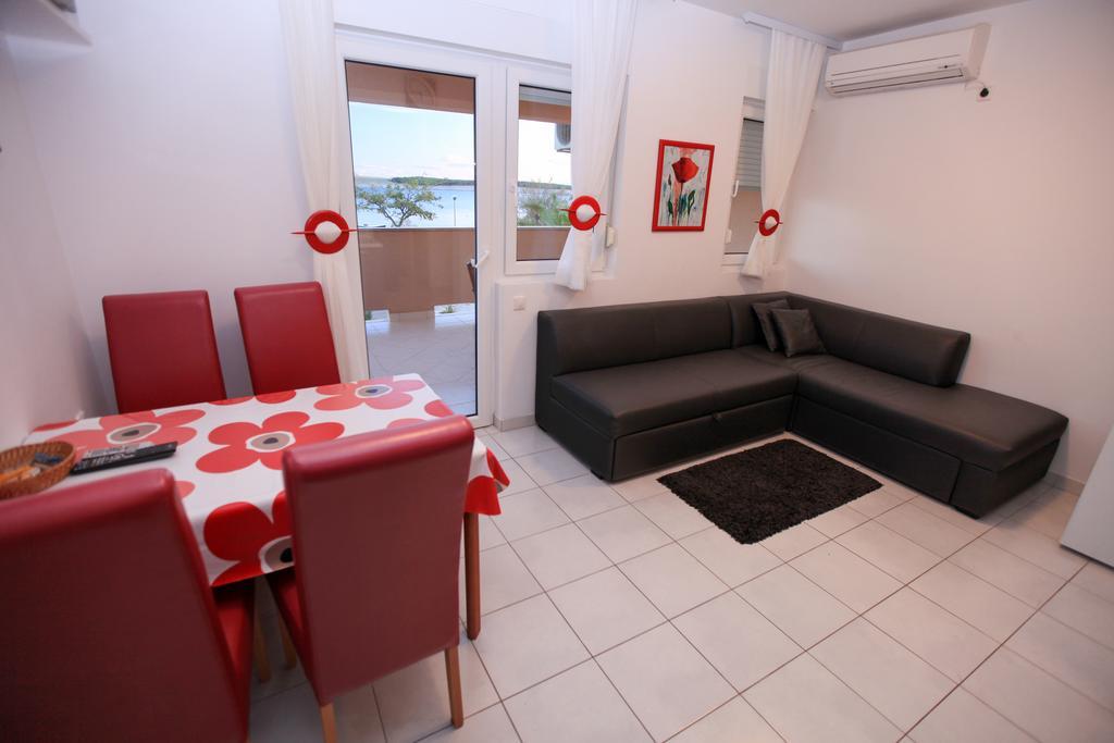 Apartments Miroslav Повляна Екстериор снимка